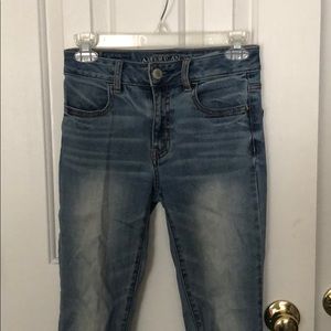 Light Wash High Rise Jeans